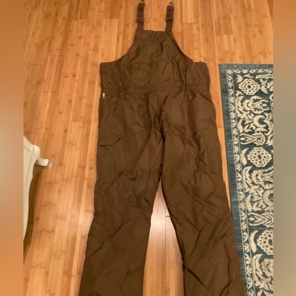 Insulated Overalls - Picture 1 of 9